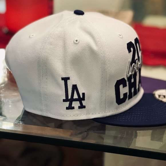 Los Angeles Lakers and Los Angeles Dodgers Championship Hat - Picture 3 of 3